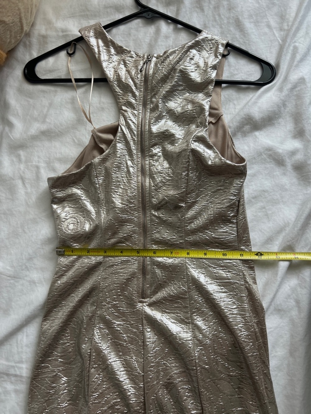 Guess Gold Bodycon Dress - Picture 4 of 6
